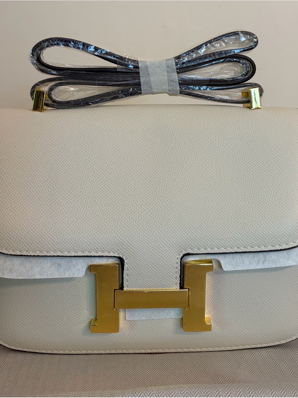 Gold Hardware Cream Real Leather Shoulder/Crossbody Bag with H closure